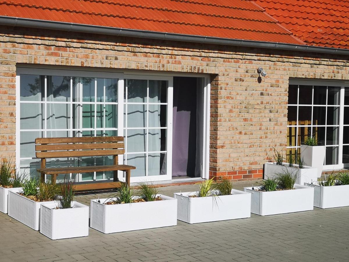 Landhaus Kaisershof - Ferienwohnungen Auf Dem Land Schillig Exteriör bild